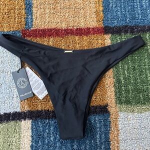 NWT RELLECIGA Black cheeky Bikini Bottom